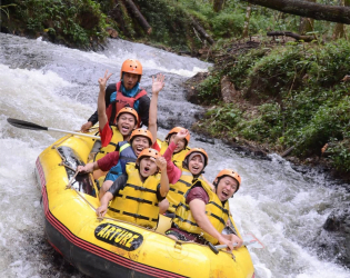 Rafting dan 15 Istilahnya yang Harus Kamu Ketahui